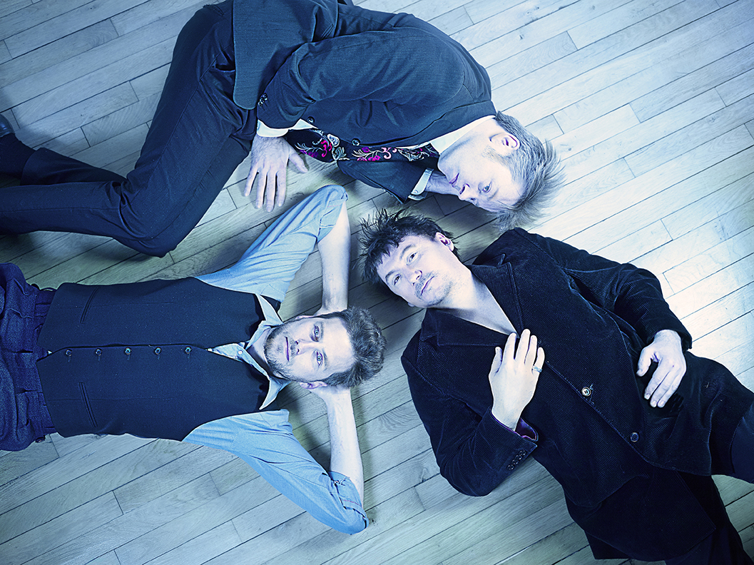 Vincent Courtois Trio en tournée en Estonie