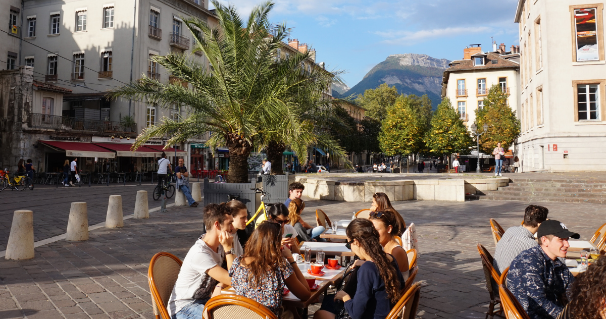 Le Café de langue ados vous attend !