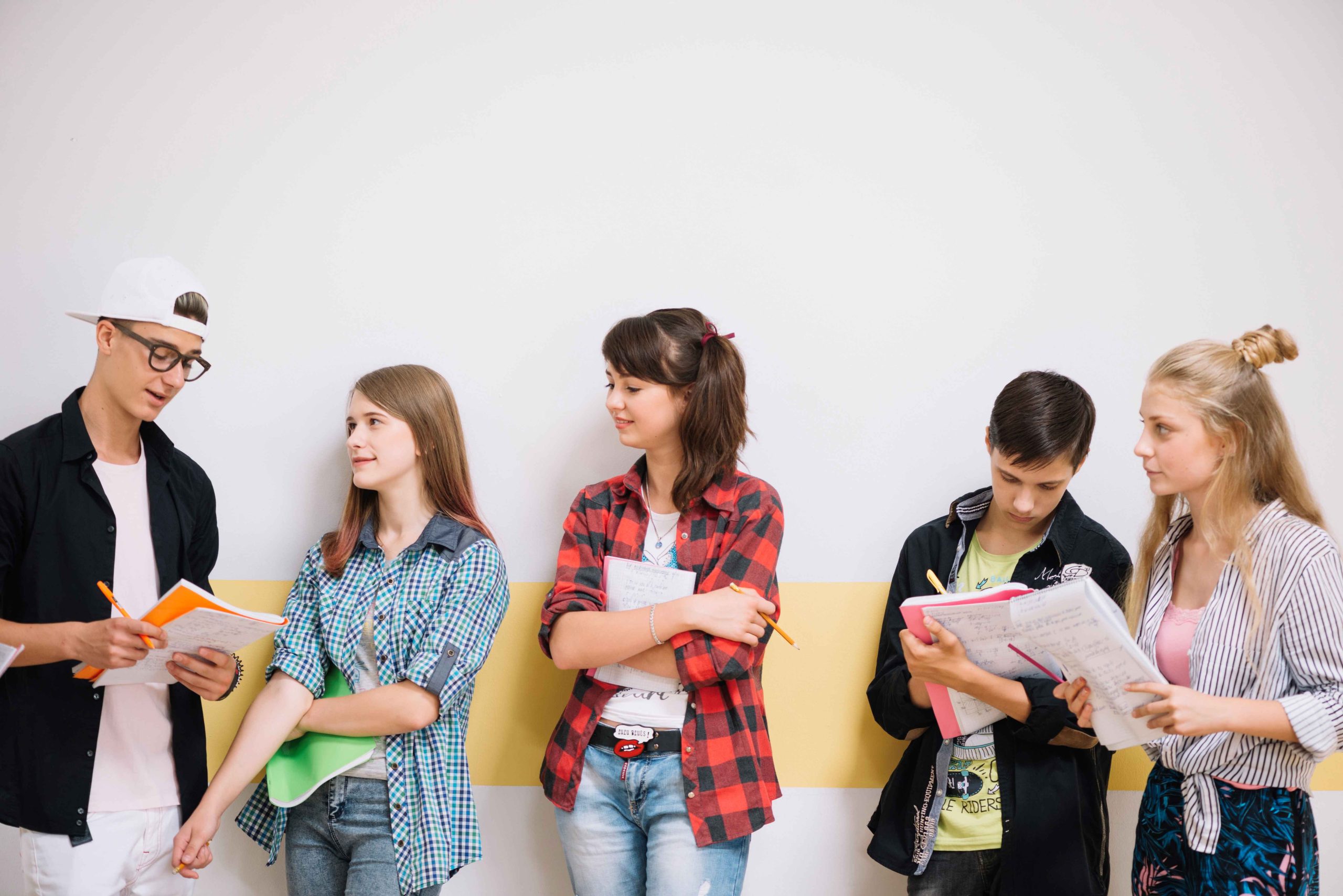 Vacances d&rsquo;hiver : ateliers ludiques en français pour les adolescents